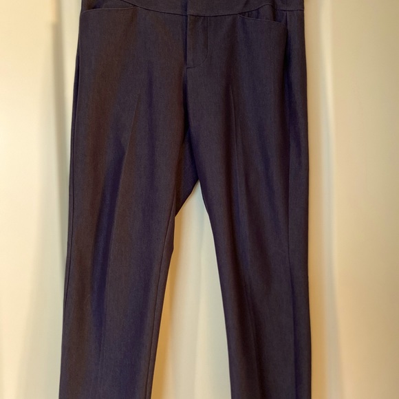 ELLE cropped pants - Picture 1 of 5